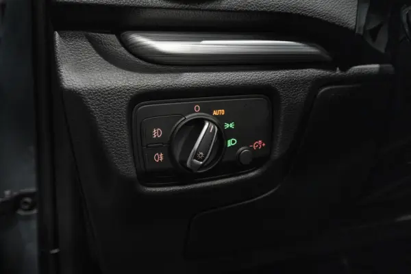 Audi A3 1.4 TFSi S-line 19