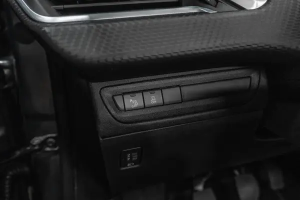 Peugeot 208 17