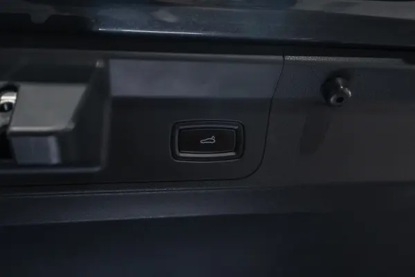 Porsche Panamera 4 E-Hybrid 53