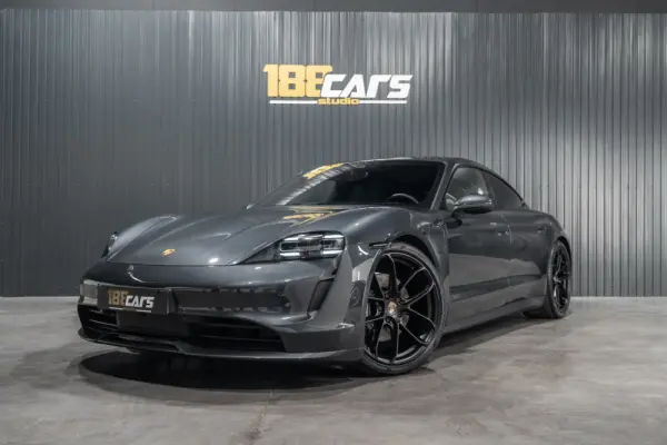 Porsche Taycan 4 30