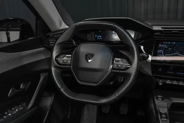 Peugeot 308 SW 1.2 PureTech Allure Full LED 9