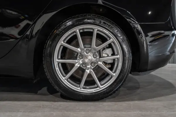 Tesla Model 3 Long-Range Dual Motor AWD 25