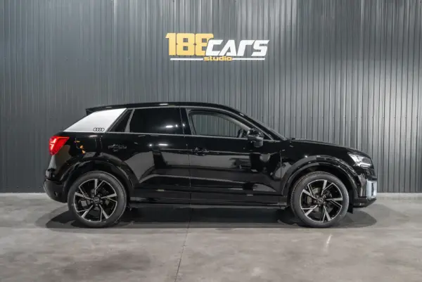Audi Q2 30 TFSI S line 4