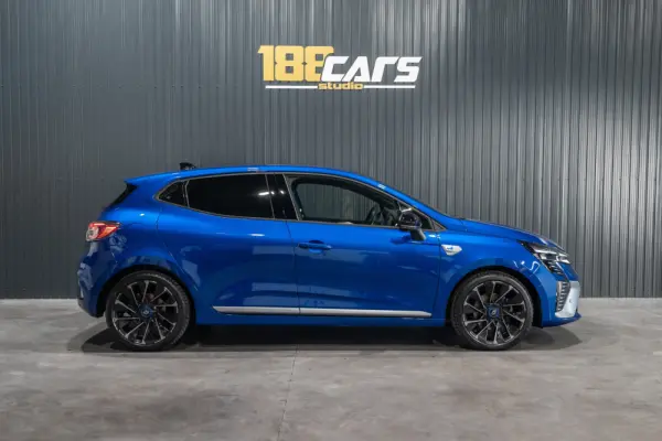 Renault Clio 1.6 E-Tech Full Hybrid RS Line 4