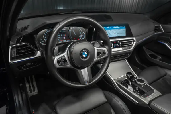 BMW 330 e xDrive Aut. M Sport 19
