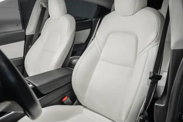 Tesla Model 3 Performance Dual Motor AWD 20