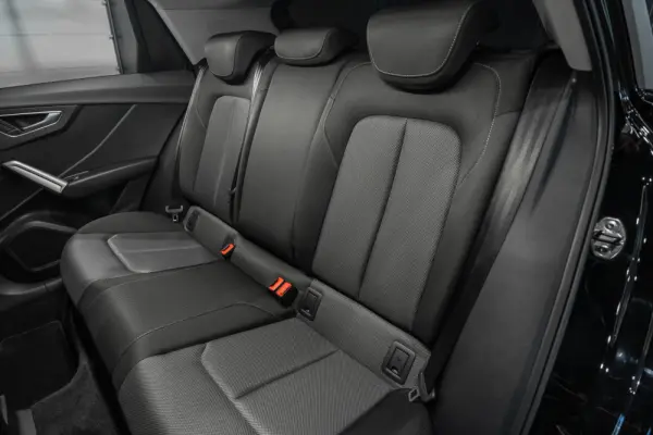 Audi Q2 30 TFSI S line 23