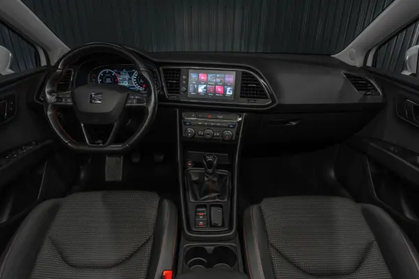 SEAT Leon ST 1.6 TDI FR S/S 6