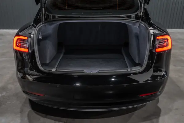 Tesla Model 3 Long-Range Dual Motor AWD 45