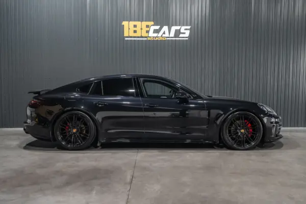 Porsche Panamera S PDK 38
