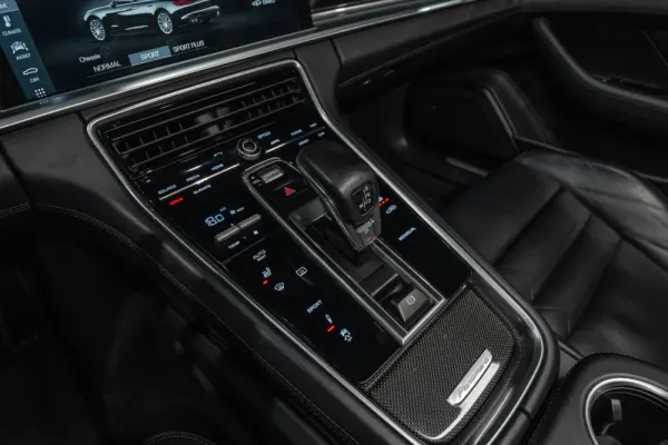 Porsche Panamera S PDK 16