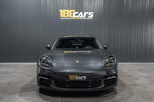 Porsche Panamera 4 E-Hybrid 37