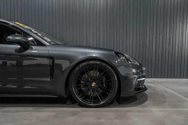 Porsche Panamera 4 E-Hybrid 40