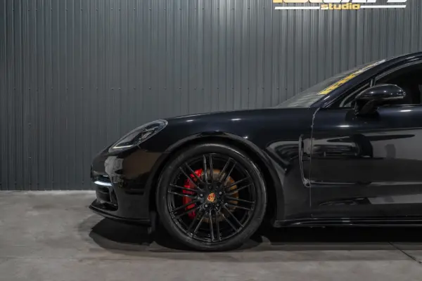 Porsche Panamera S PDK 28