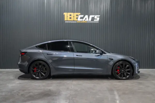 Tesla Model 3 Performance Dual Motor AWD 36