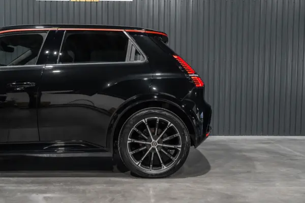 Renault 5 E-Tech 52 kWh Iconic Cinq Autonomia Conforto 29