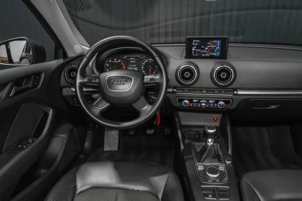 Audi A3 1.4 TFSi S-line 7