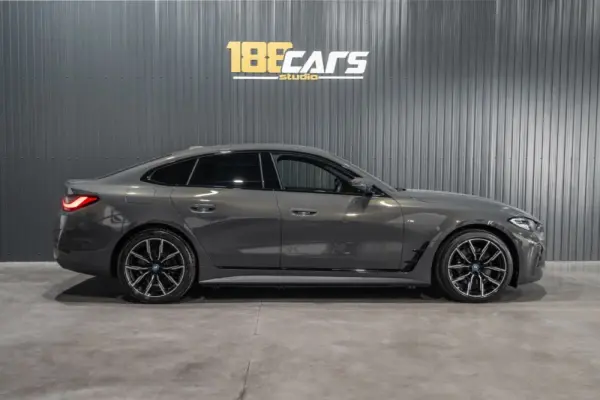 BMW i4 eDrive40 Pack Desportivo M Pro 4