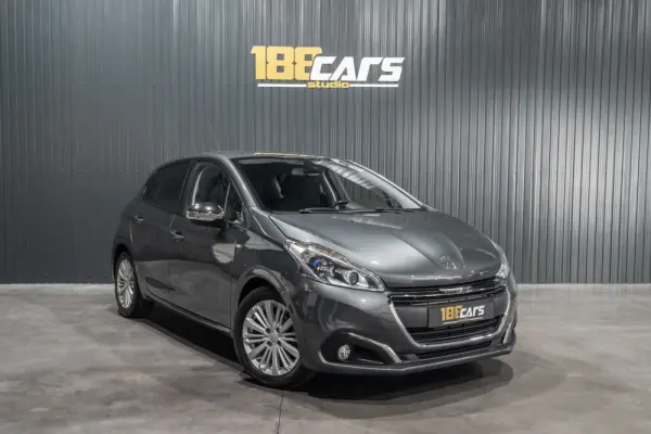 Peugeot 208 33