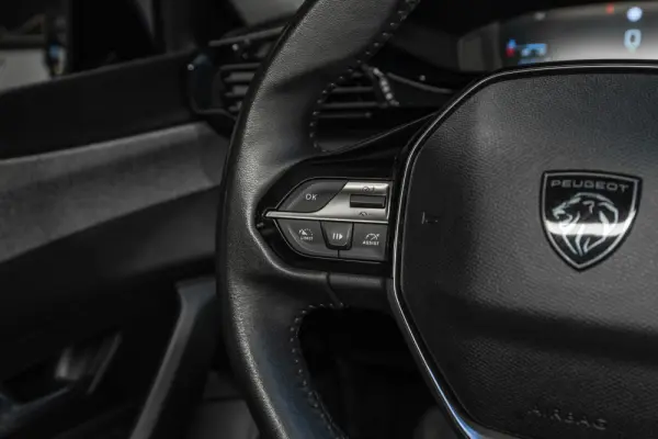 Peugeot 308 SW 1.2 PureTech Allure Full LED 10