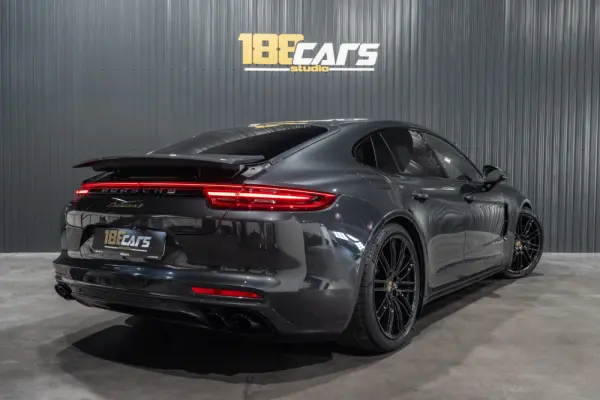 Porsche Panamera 4 E-Hybrid 45
