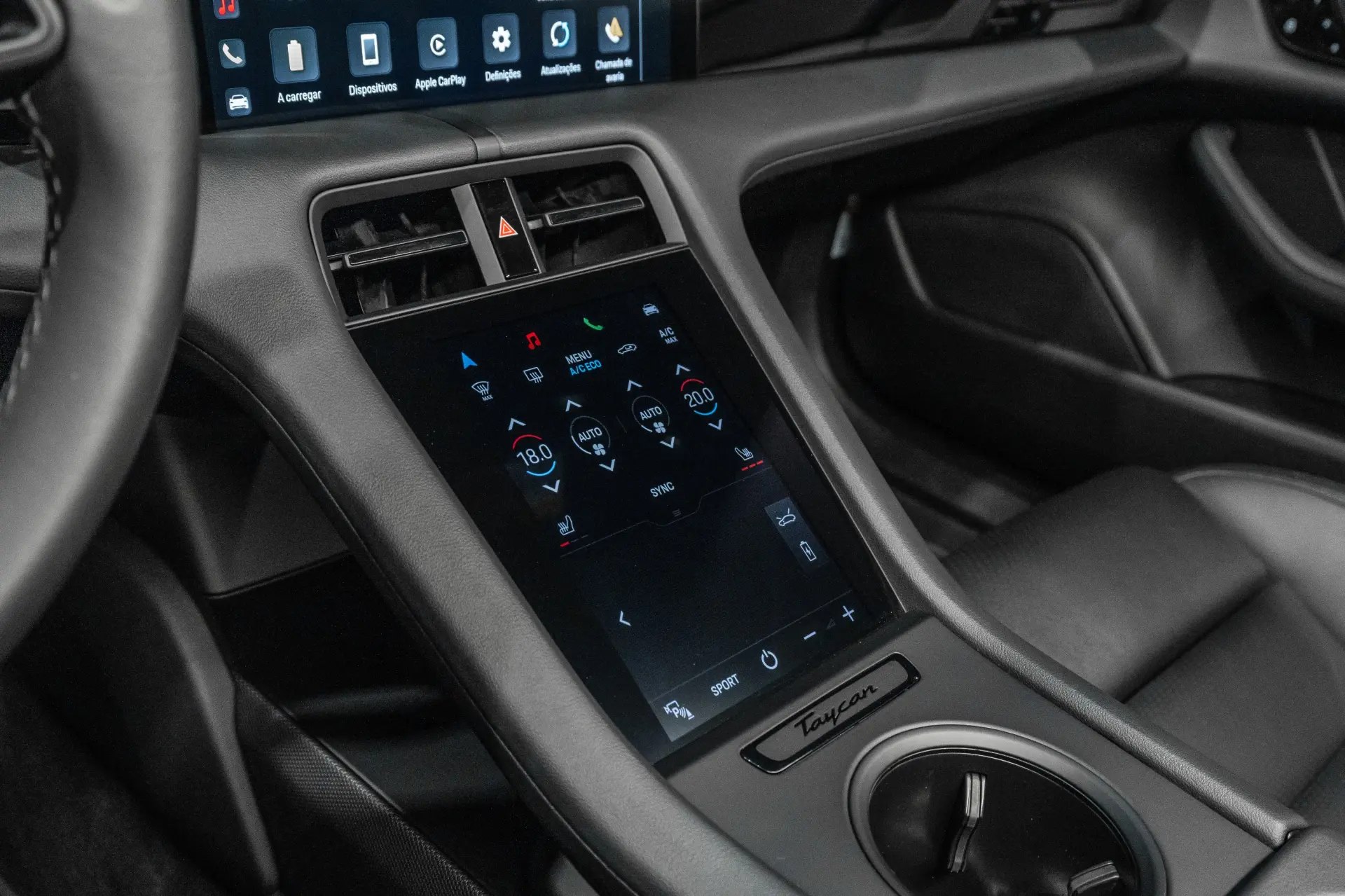 Porsche Taycan 4 15