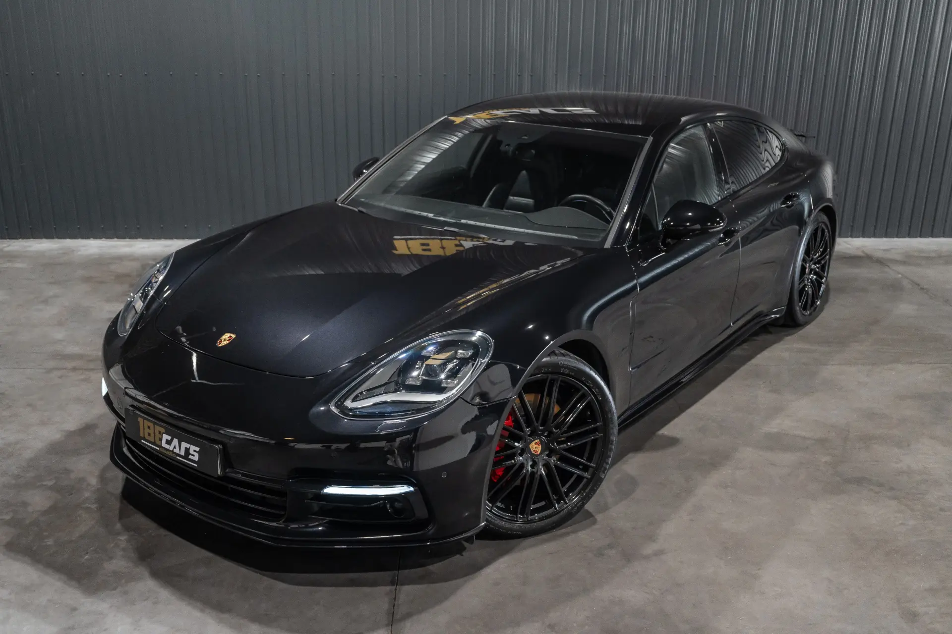 Porsche Panamera S PDK 34