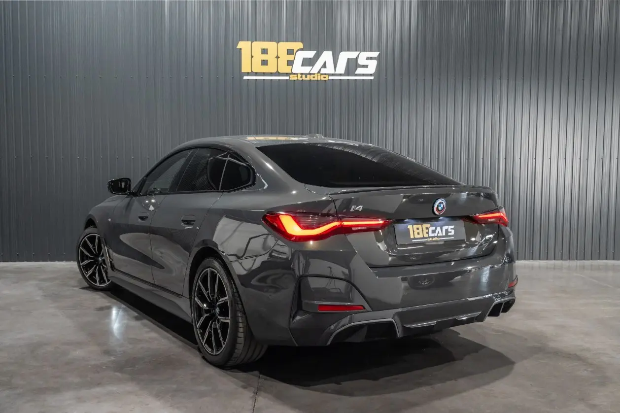 BMW i4 eDrive40 Pack Desportivo M Pro 53