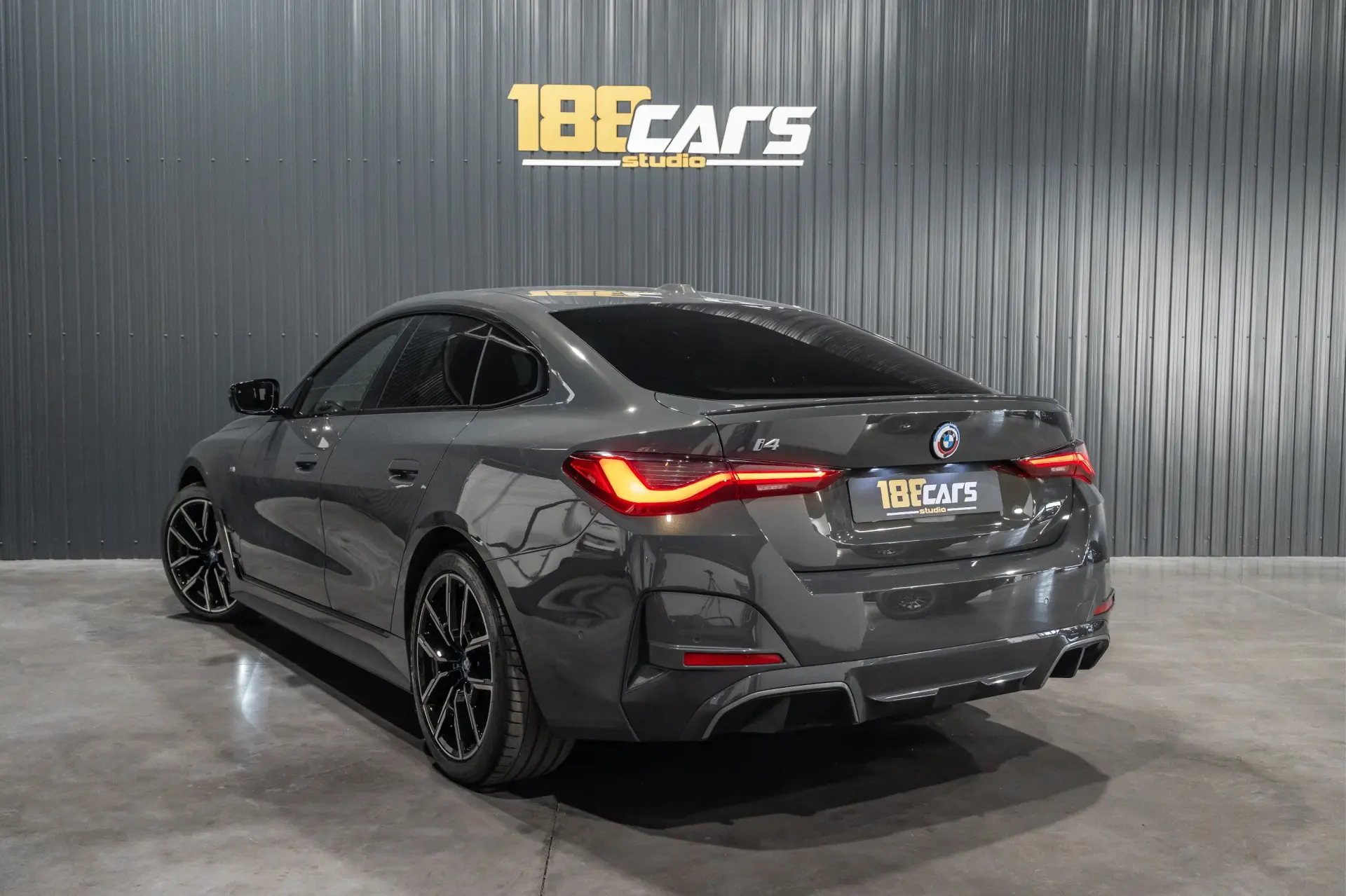 BMW i4 eDrive40 Pack Desportivo M Pro 53