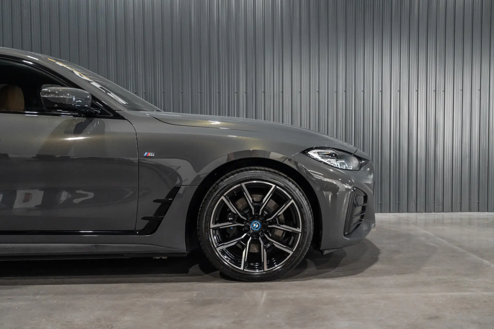 BMW i4 eDrive40 Pack Desportivo M Pro 38