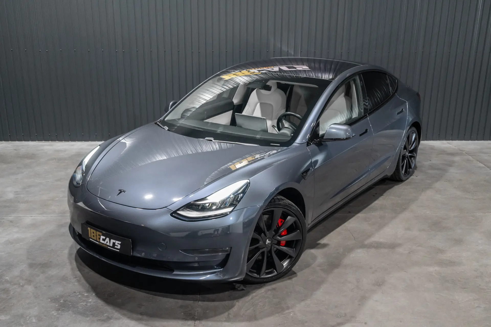 Tesla Model 3 Performance Dual Motor AWD 32