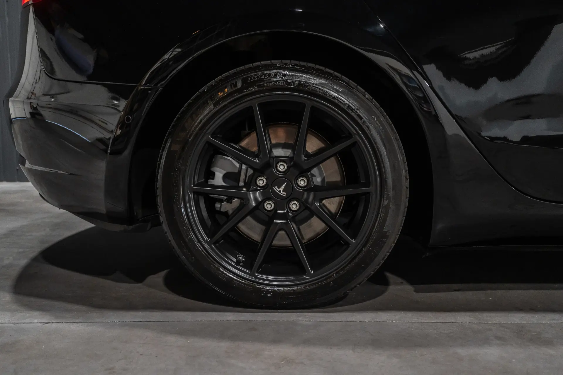 Tesla Model 3 Standard Range Plus RWD 39