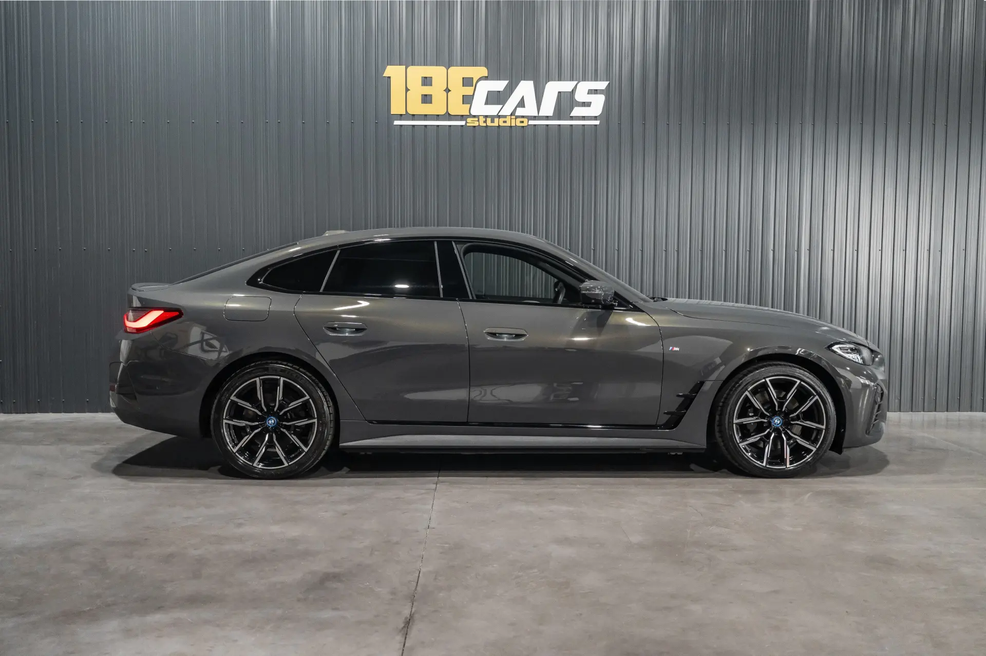 BMW i4 eDrive40 Pack Desportivo M Pro 4