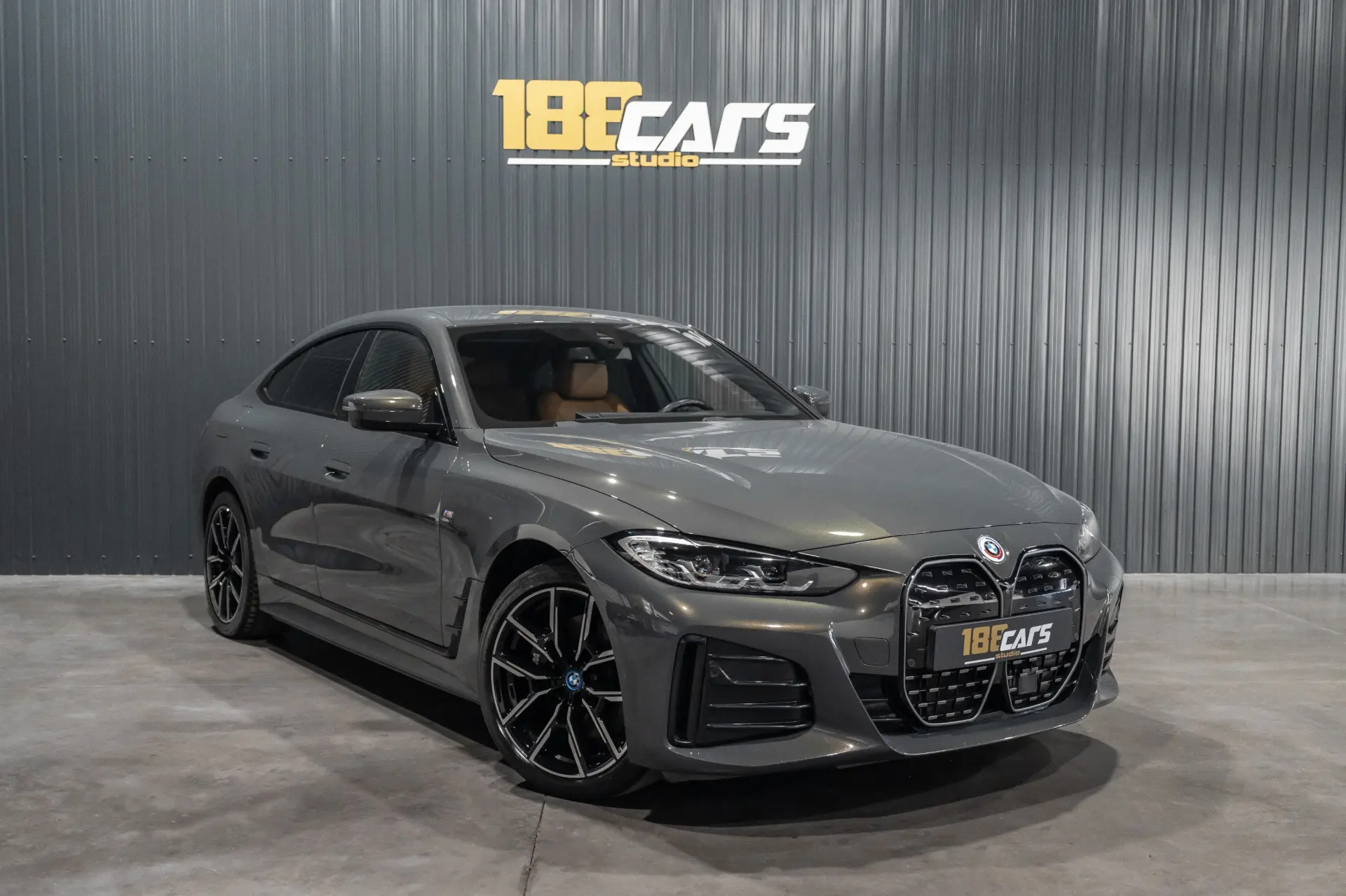 BMW i4 eDrive40 Pack Desportivo M Pro 36