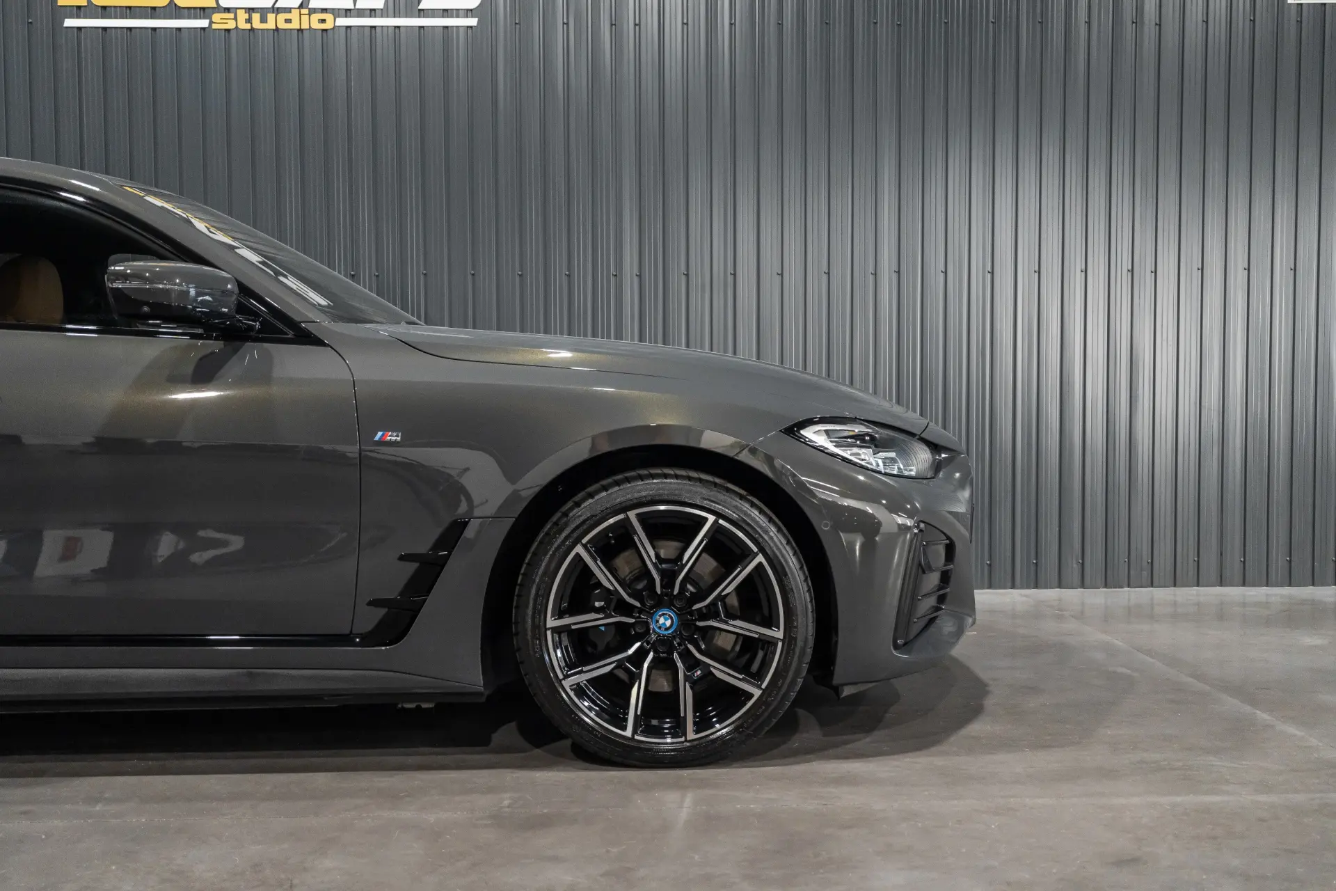 BMW i4 eDrive40 Pack Desportivo M Pro 38