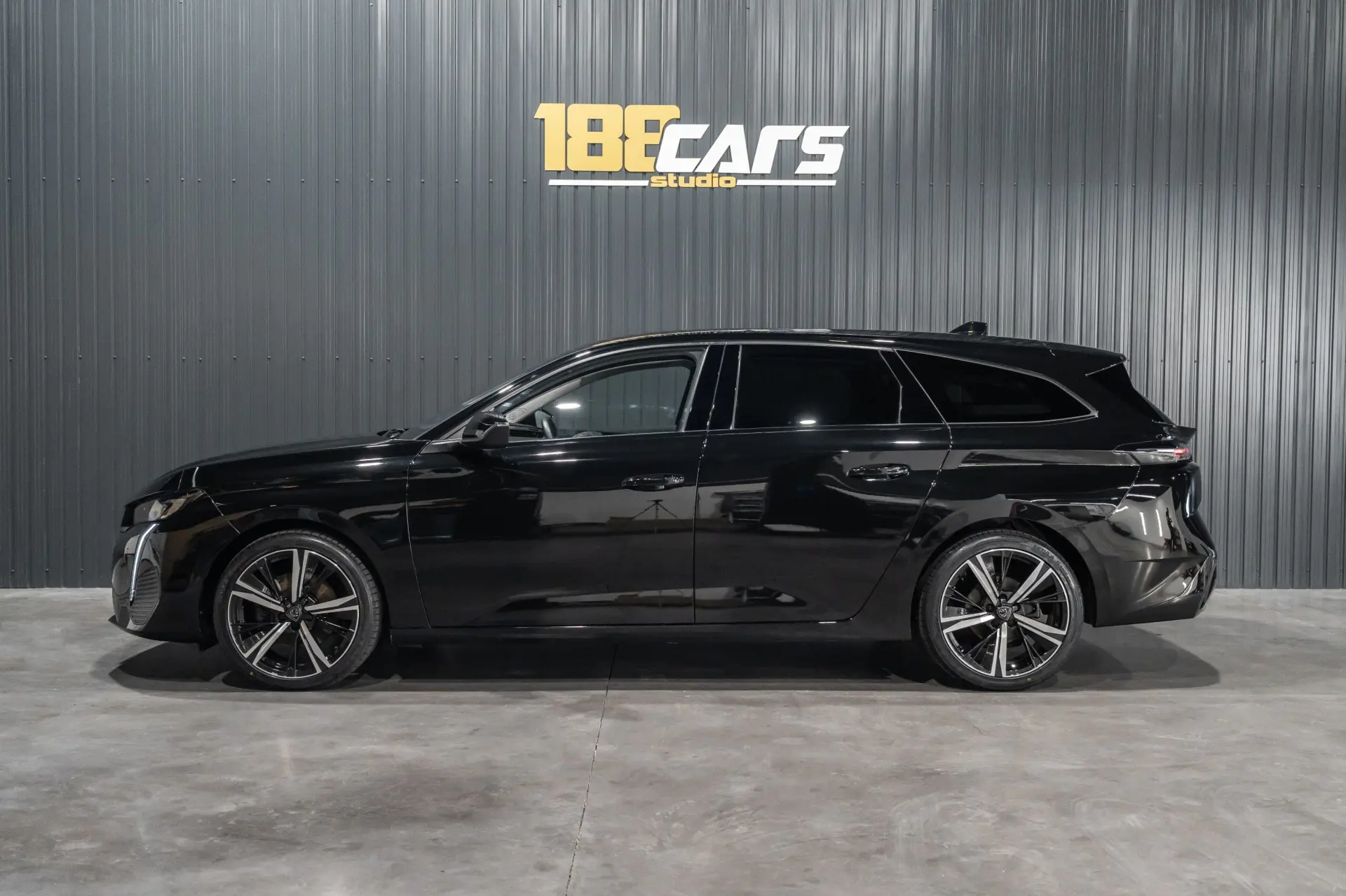 Peugeot 308 SW 1.2 PureTech Allure Full LED 25