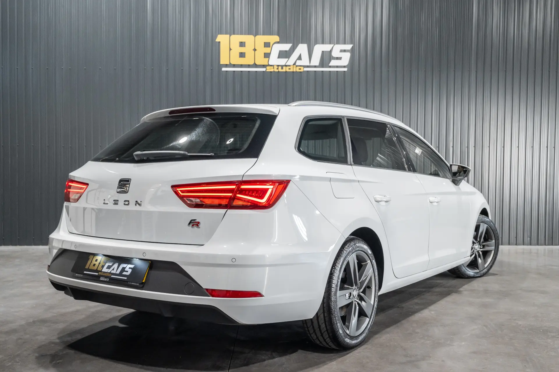 SEAT Leon ST 1.6 TDI FR S/S 44