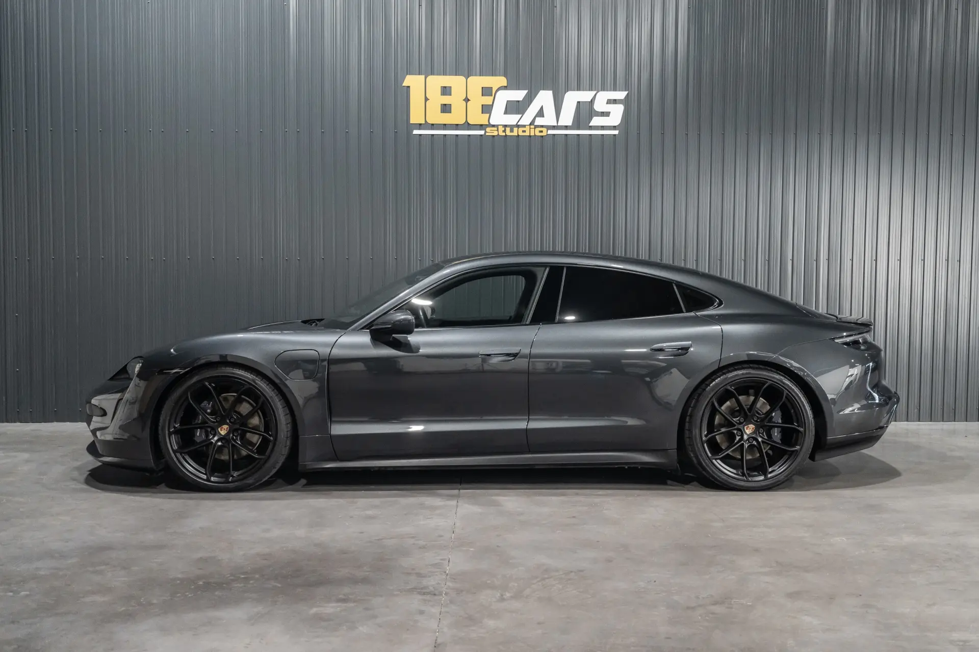 Porsche Taycan 4 24