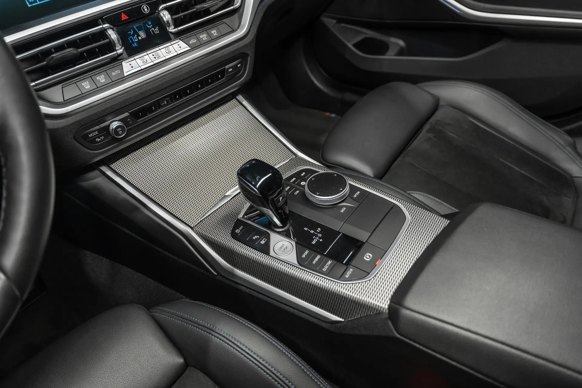 BMW 330 e xDrive Aut. M Sport 16