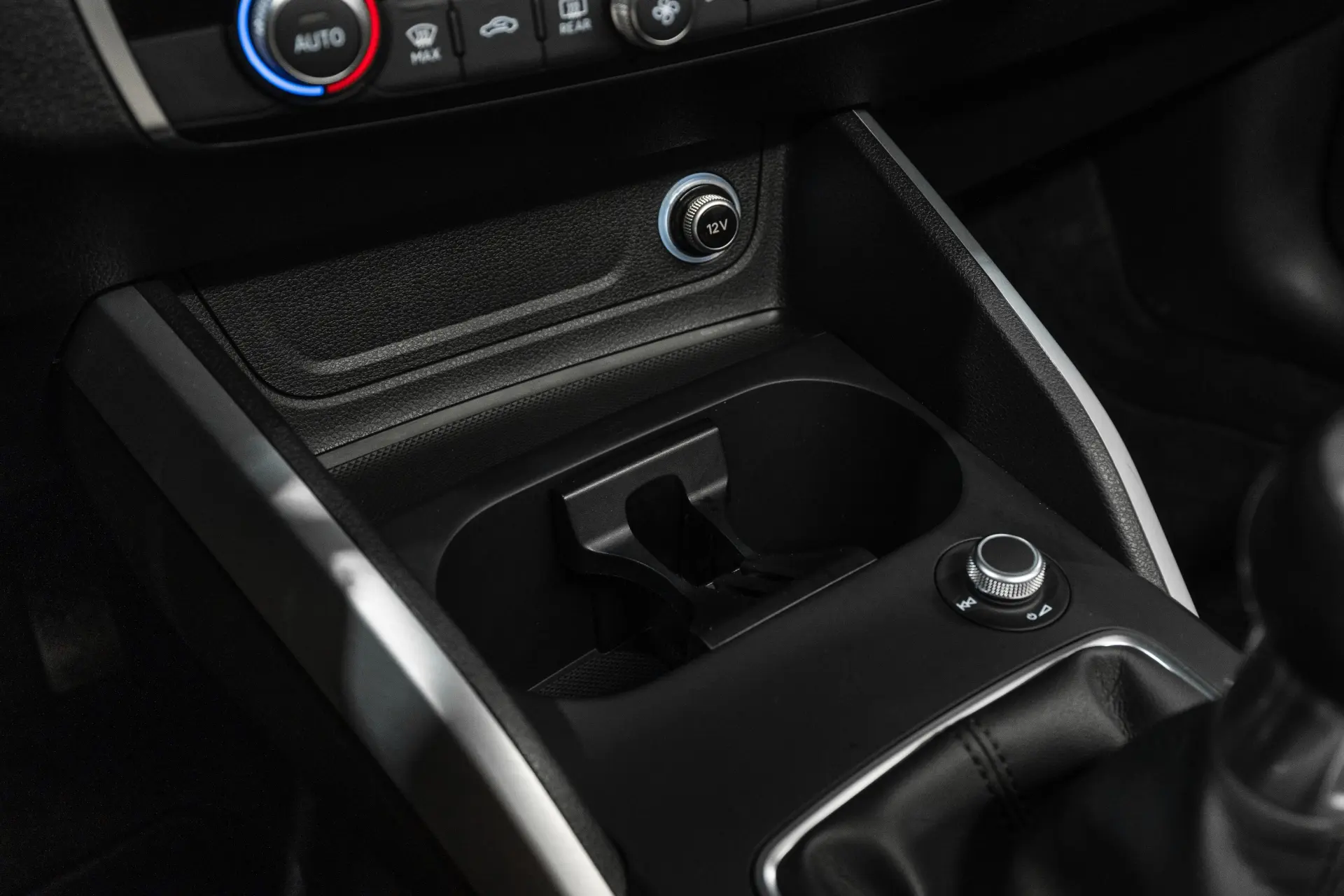 Audi Q2 30 TFSI S line 15