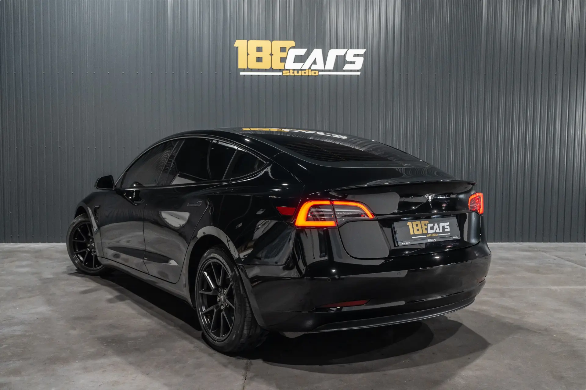 Tesla Model 3 Standard Range Plus RWD 50