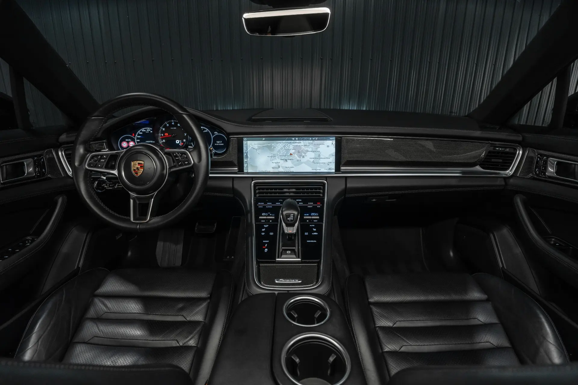 Porsche Panamera S PDK 6
