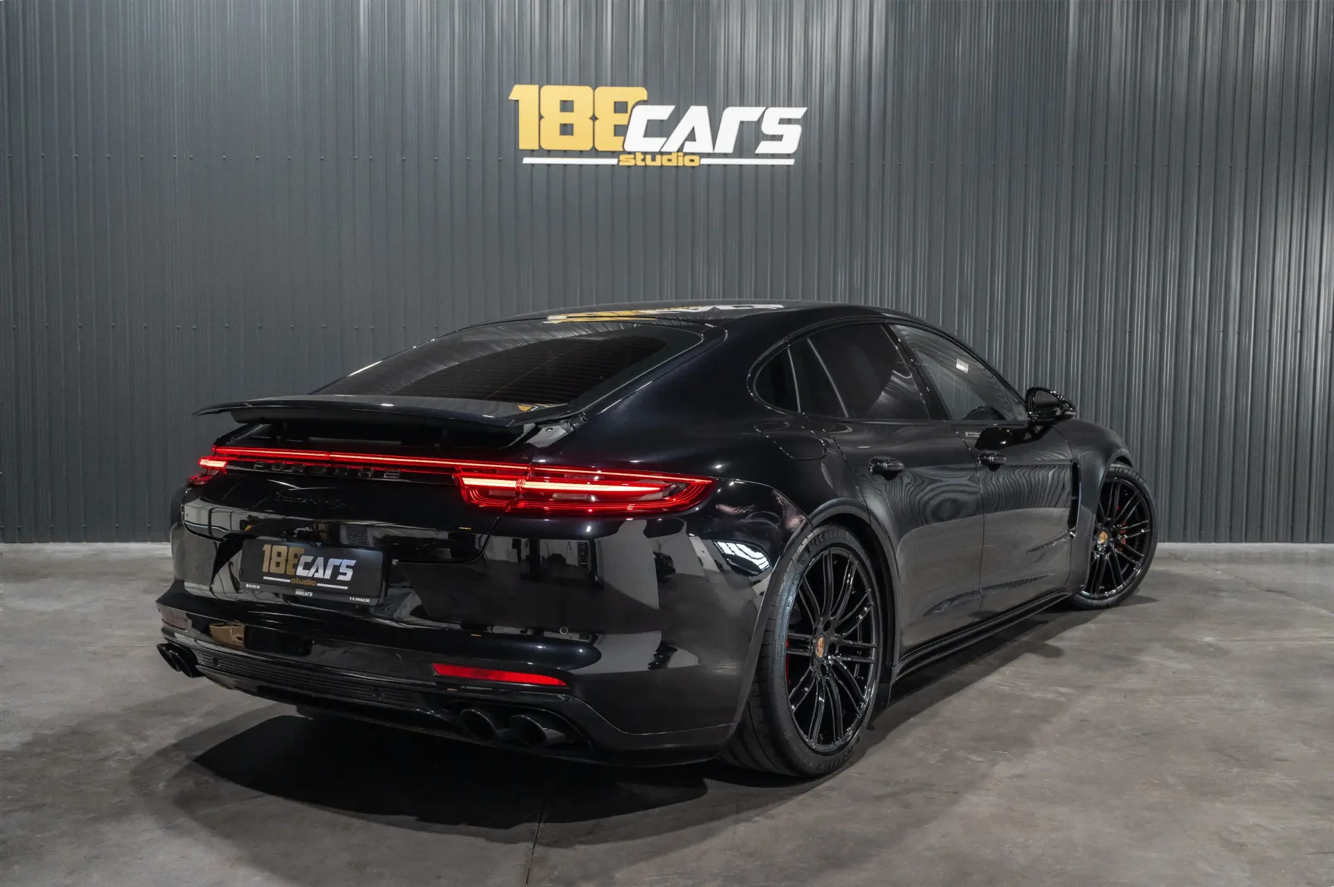 Porsche Panamera S PDK 5