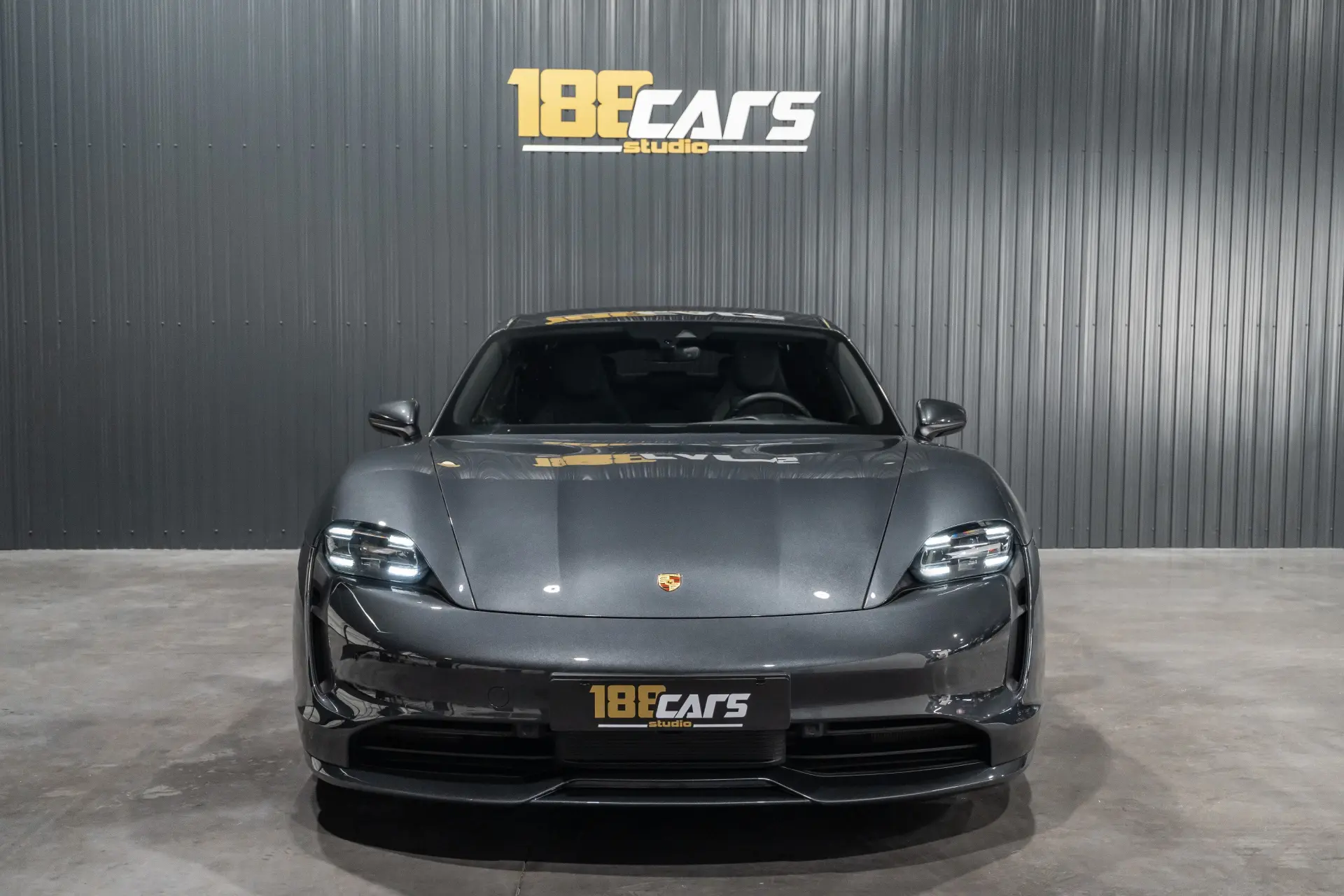 Porsche Taycan 4 2