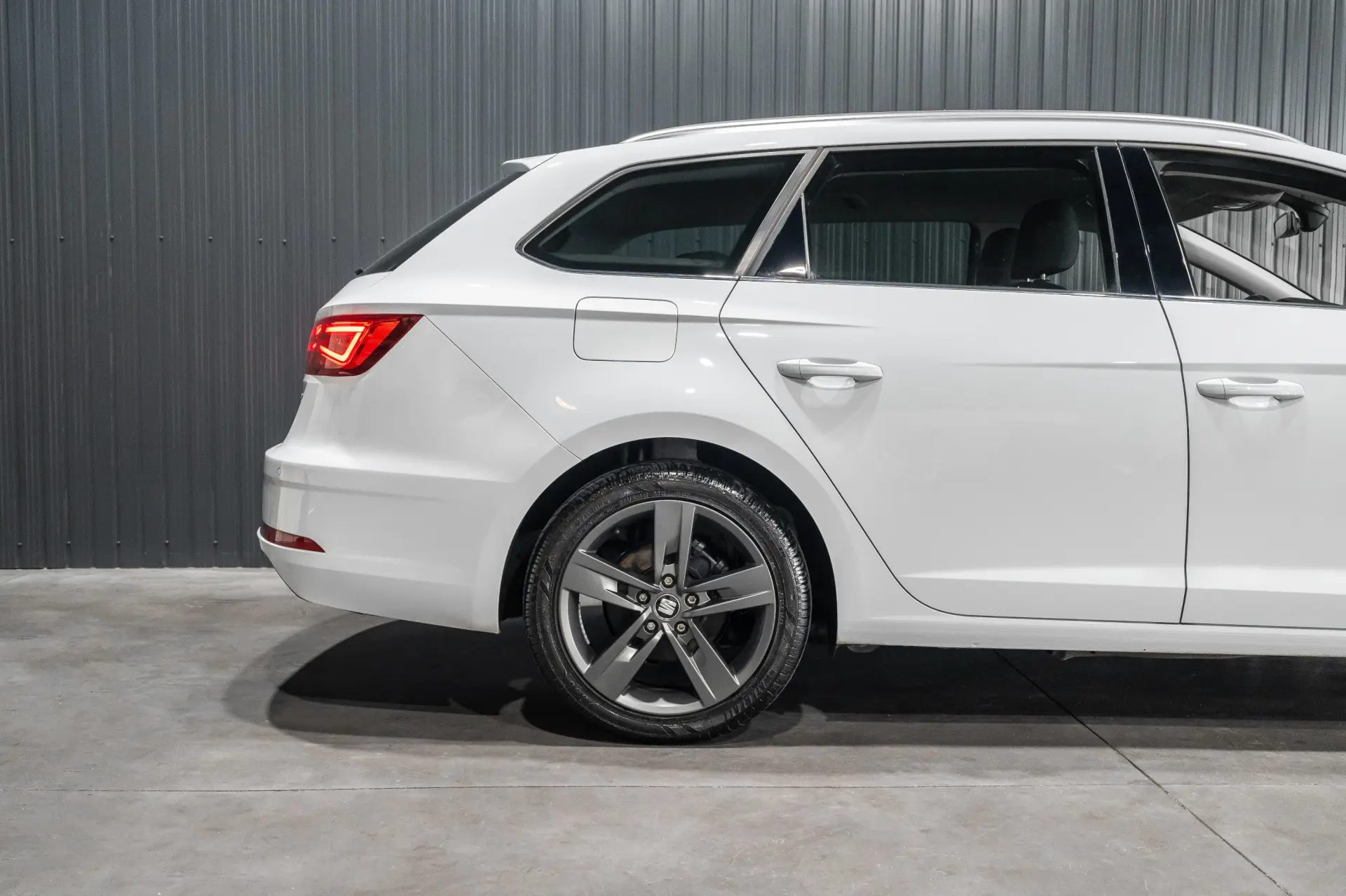SEAT Leon ST 1.6 TDI FR S/S 41