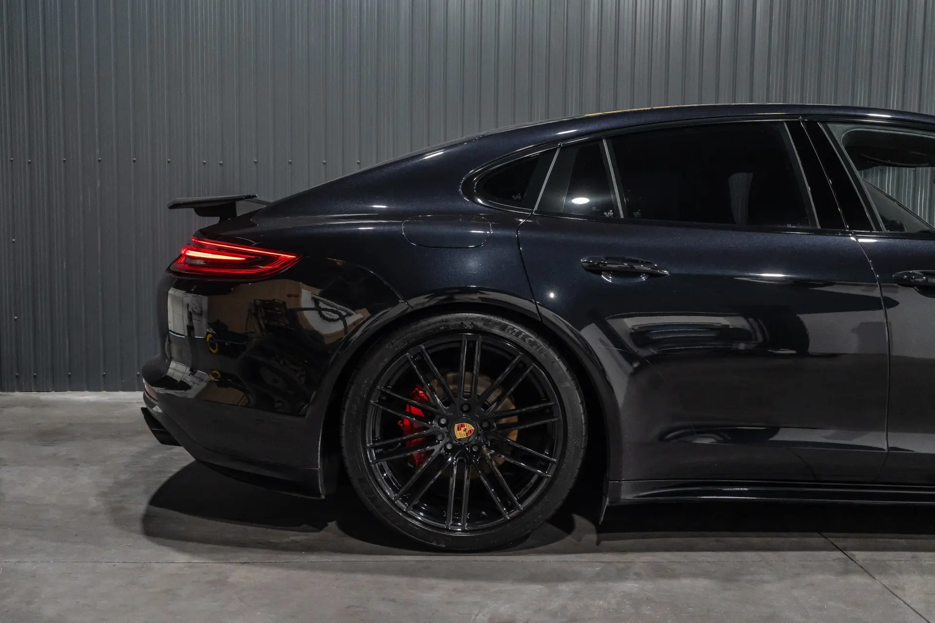 Porsche Panamera S PDK 41