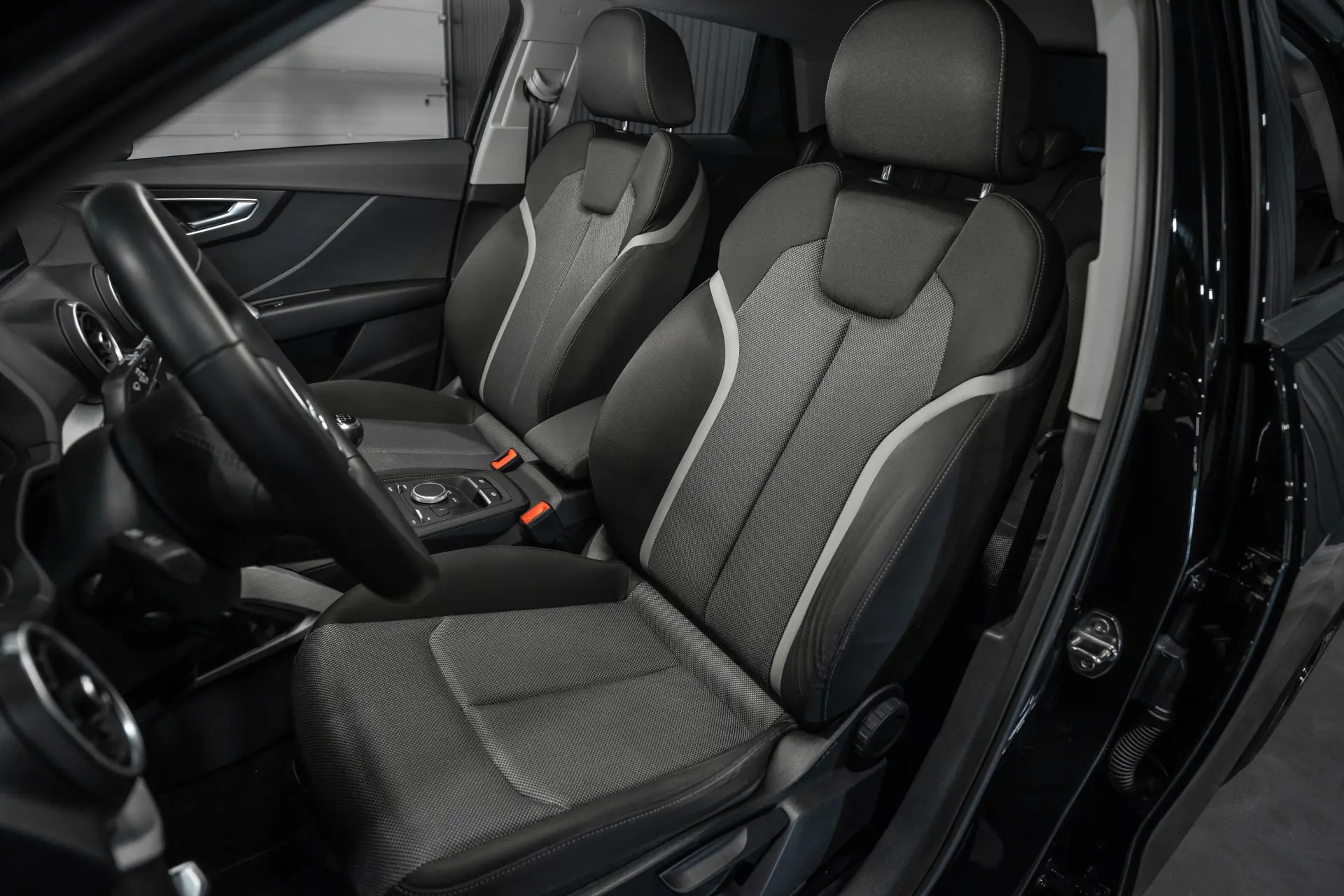 Audi Q2 30 TFSI S line 20