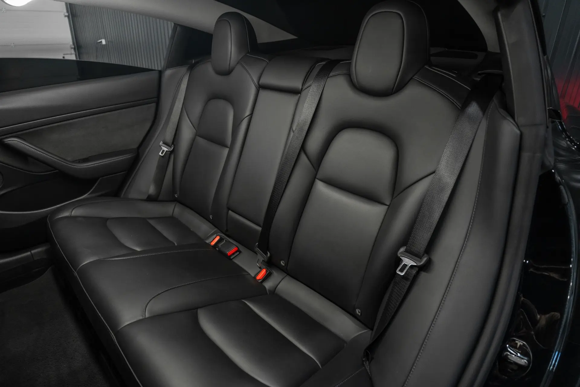 Tesla Model 3 Standard Range Plus RWD 22