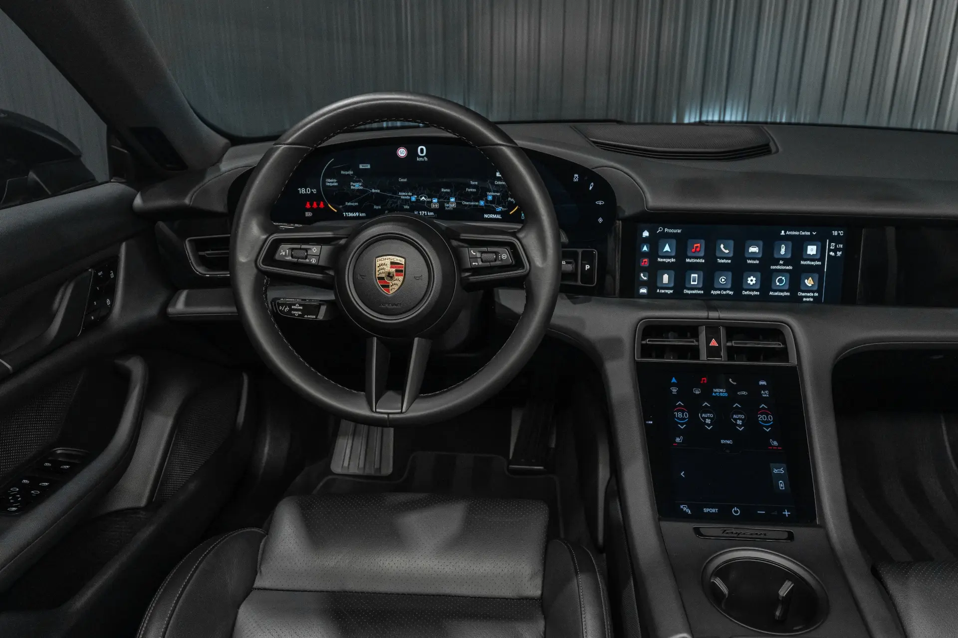 Porsche Taycan 4 7