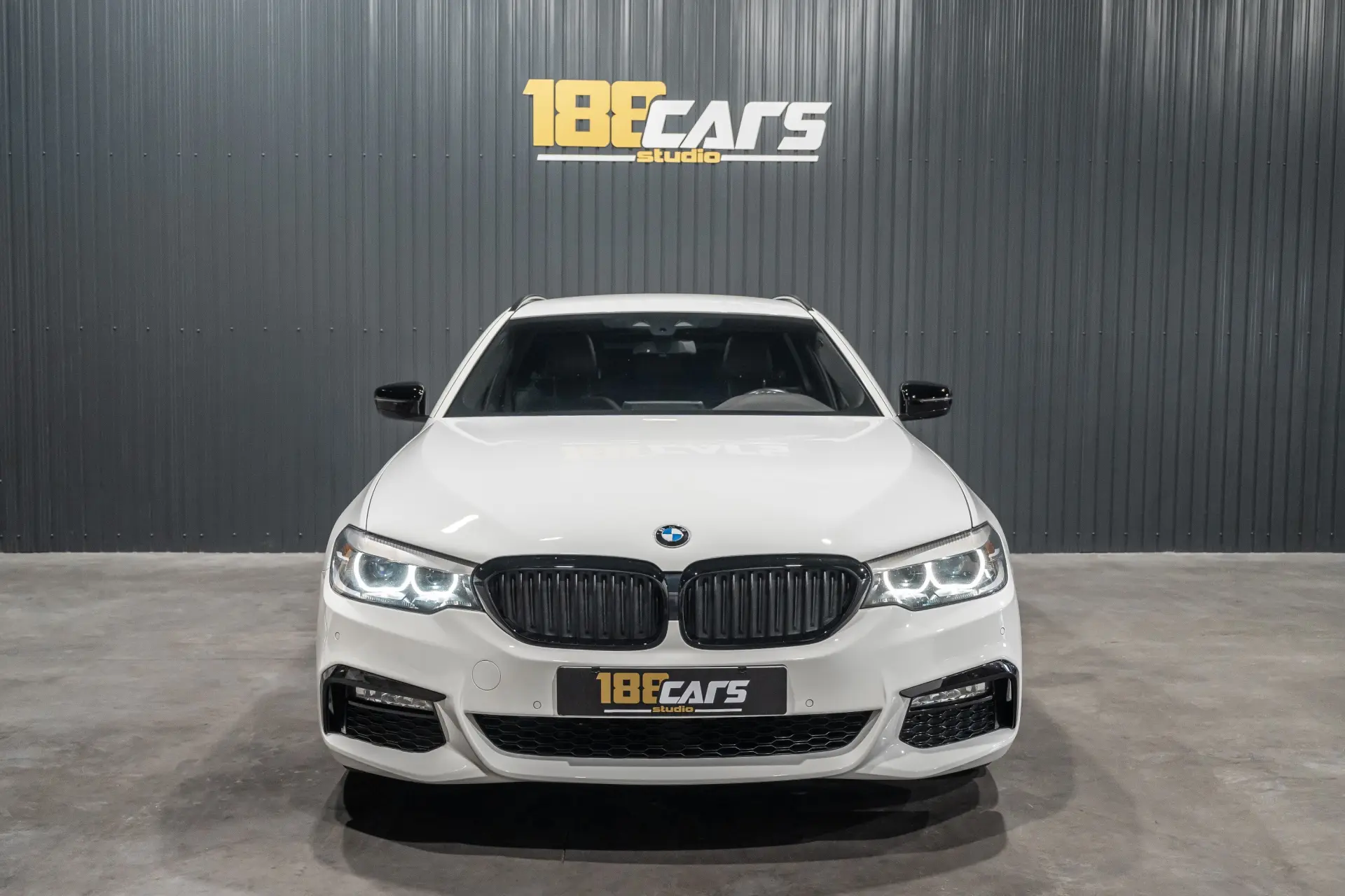 BMW 520 d Pack M Auto 2